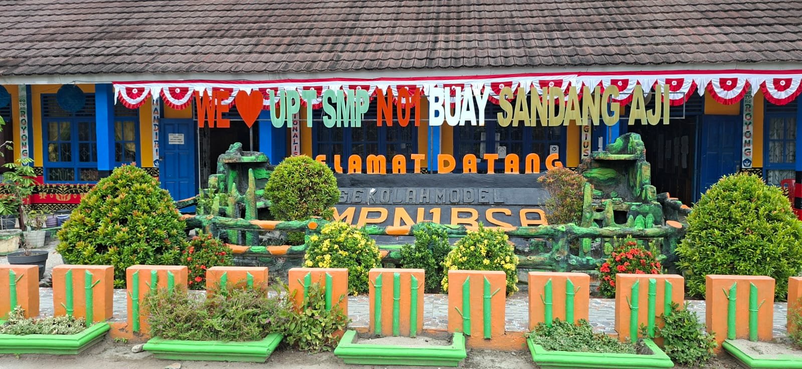 Standar Pelayanan Publik Terpadu & Akuntabel