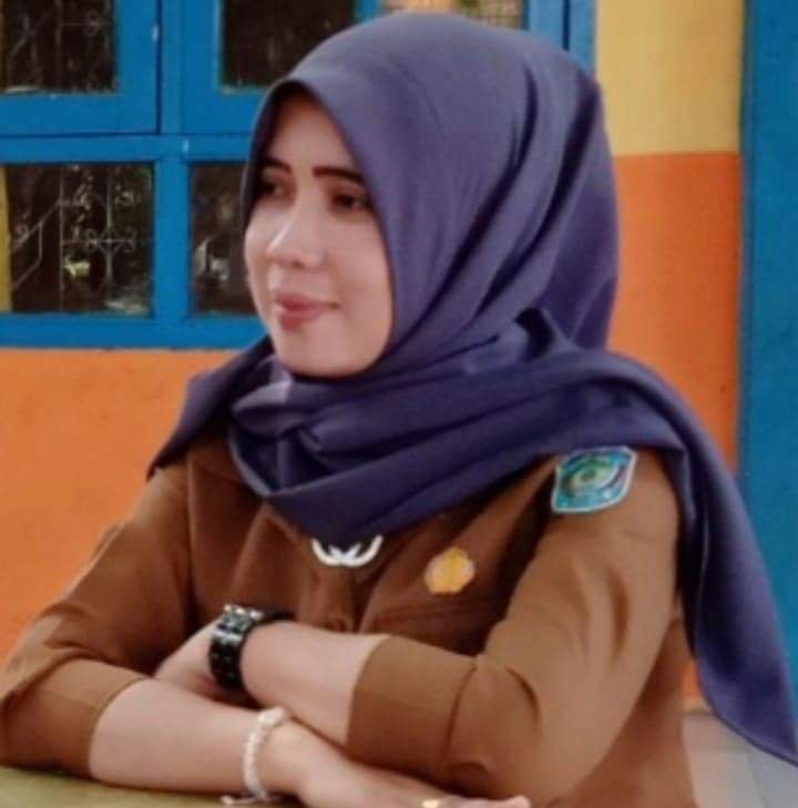 NENNY TRIANA, S.Pd